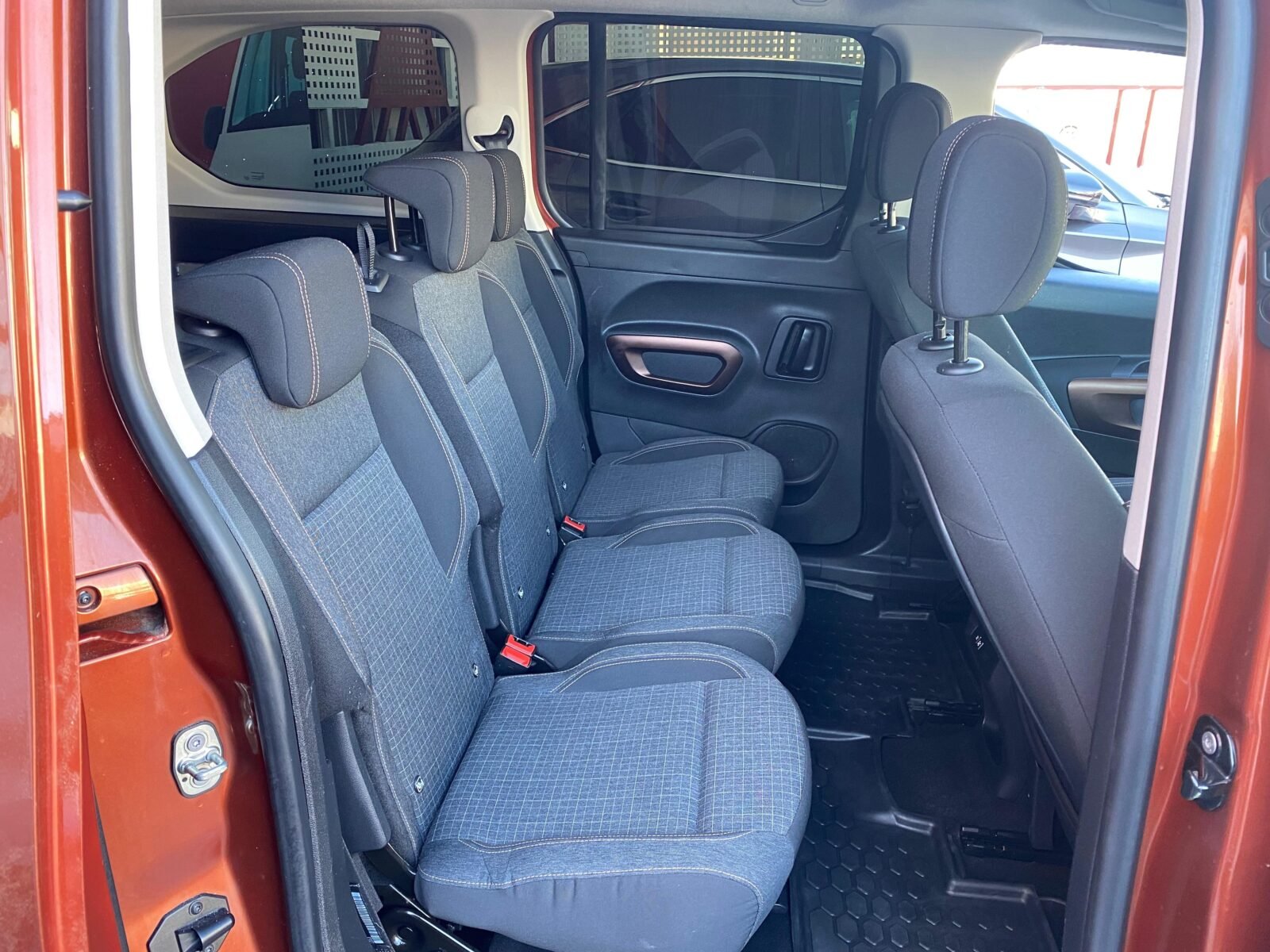 PEUGEOT RIFTER GT Line Long BlueHDi 96kW