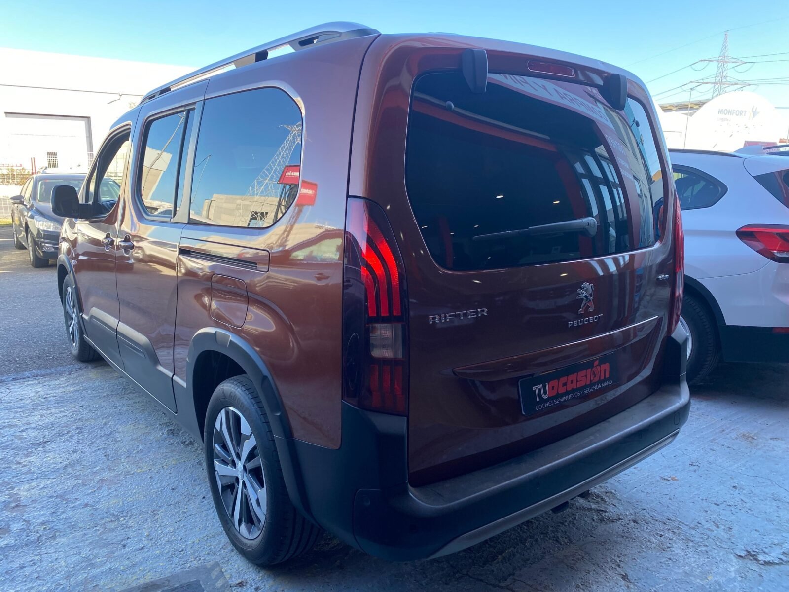 PEUGEOT RIFTER GT Line Long BlueHDi 96kW