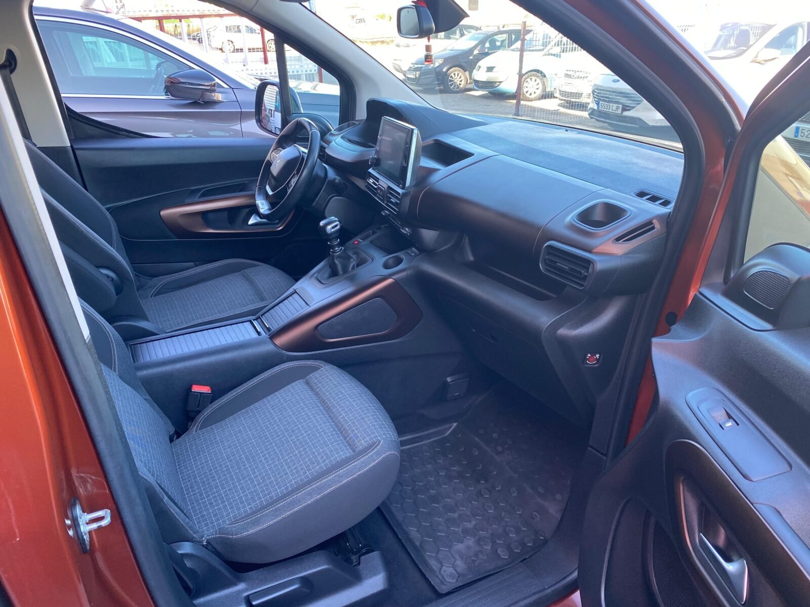 PEUGEOT RIFTER GT Line Long BlueHDi 96kW