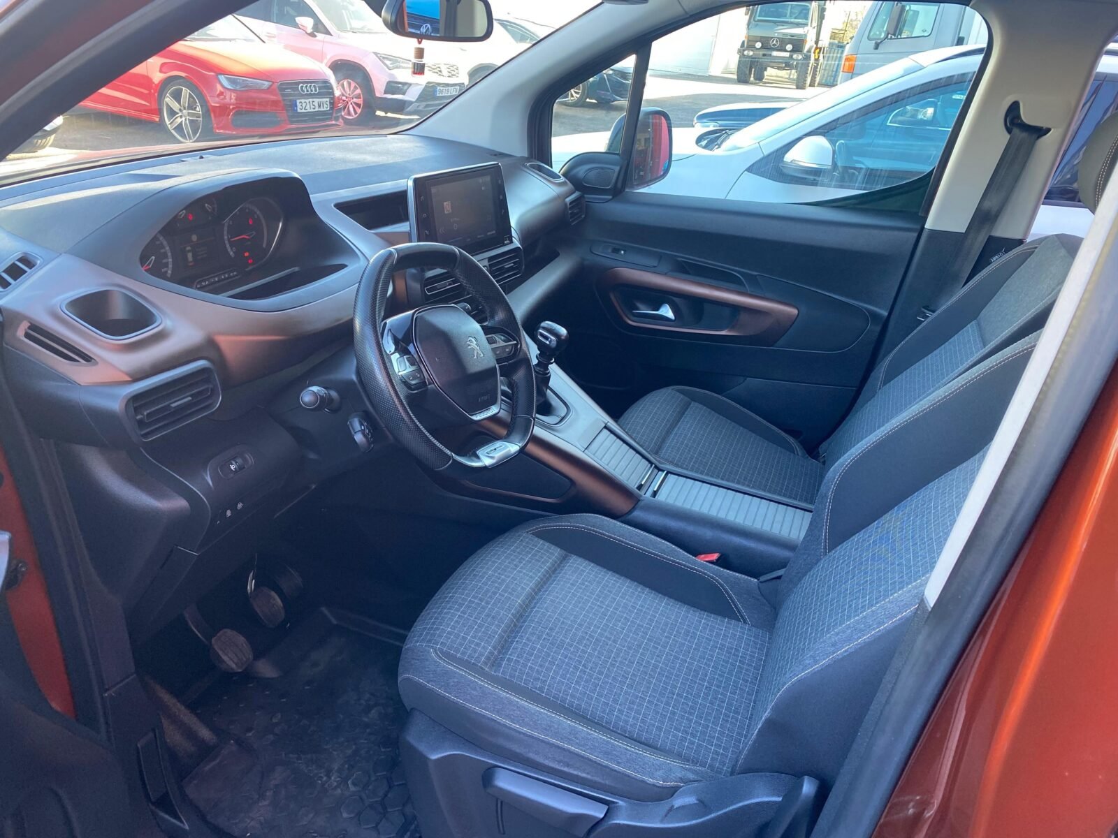 PEUGEOT RIFTER GT Line Long BlueHDi 96kW