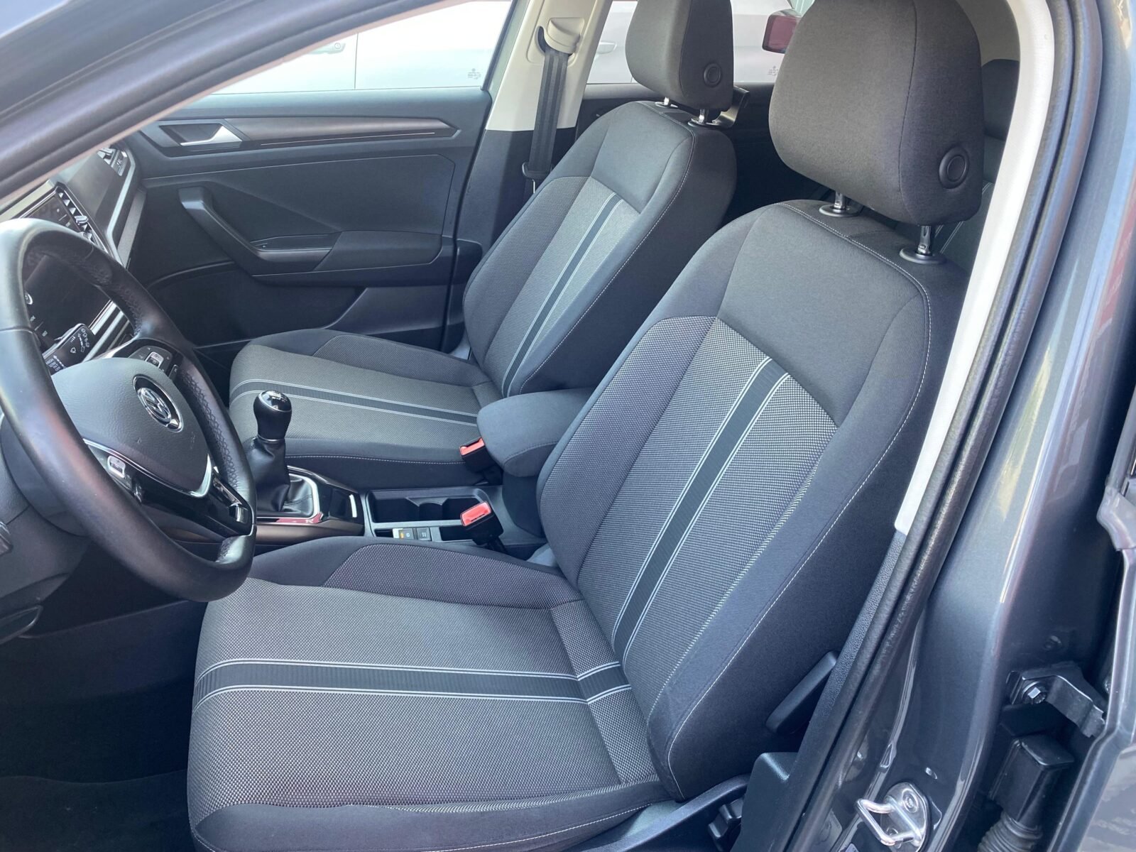 VOLKSWAGEN T-Roc Advance 2.0 TDI 110kW 150CV