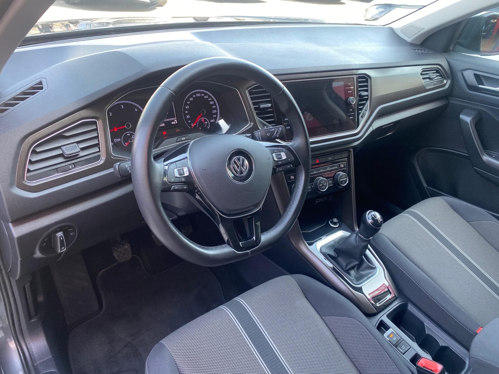 VOLKSWAGEN T-Roc Advance 2.0 TDI 110kW 150CV