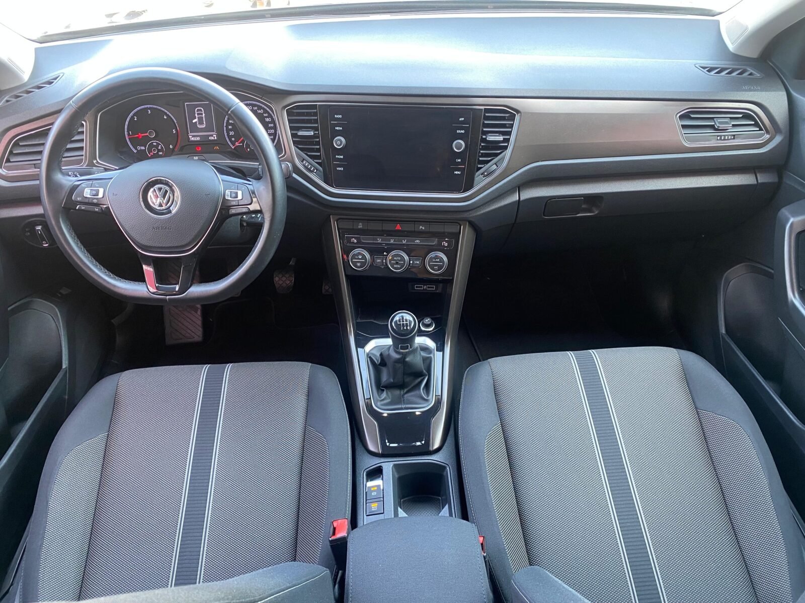 VOLKSWAGEN T-Roc Advance 2.0 TDI 110kW 150CV