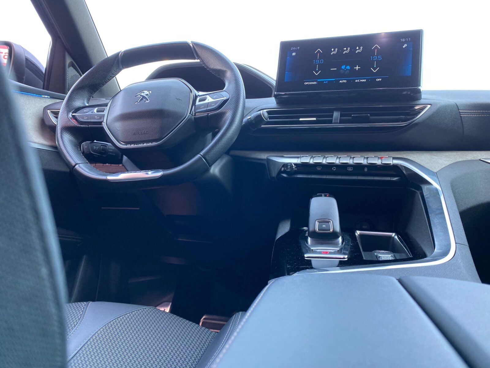 PEUGEOT 3008 1.5 BlueHDi 96kW SS GT EAT8