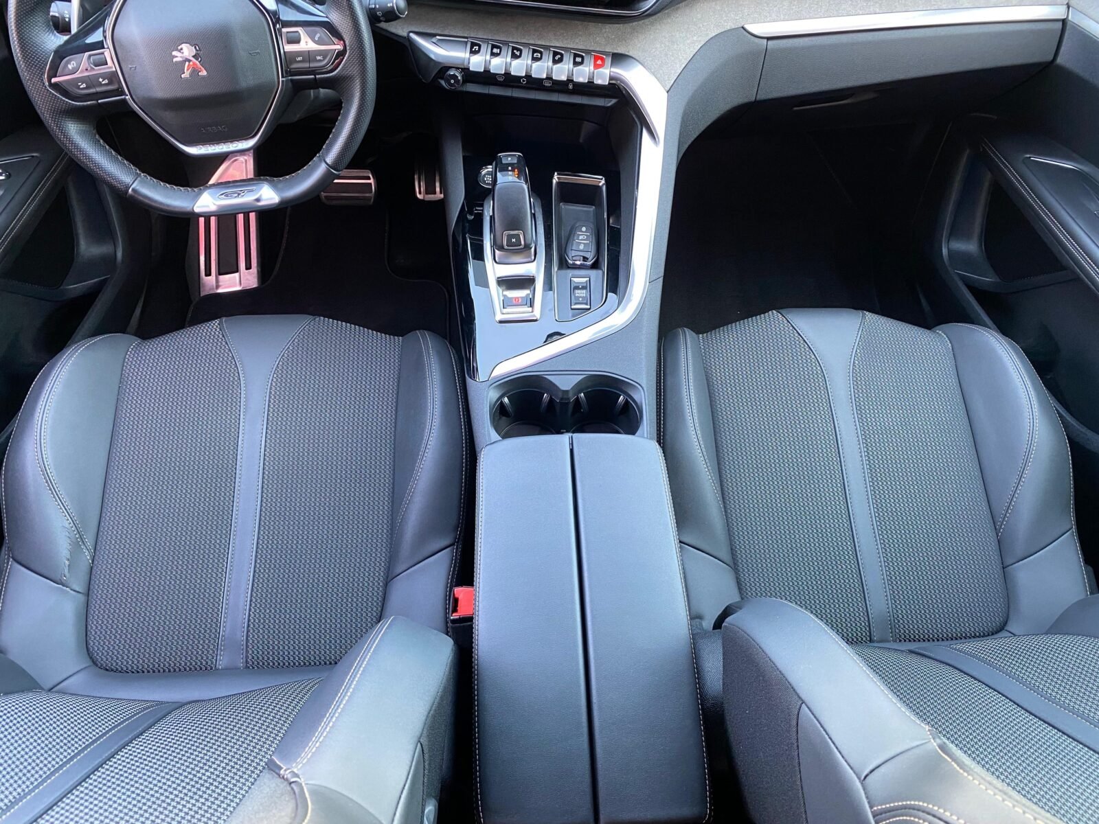 PEUGEOT 3008 1.5 BlueHDi 96kW SS GT EAT8