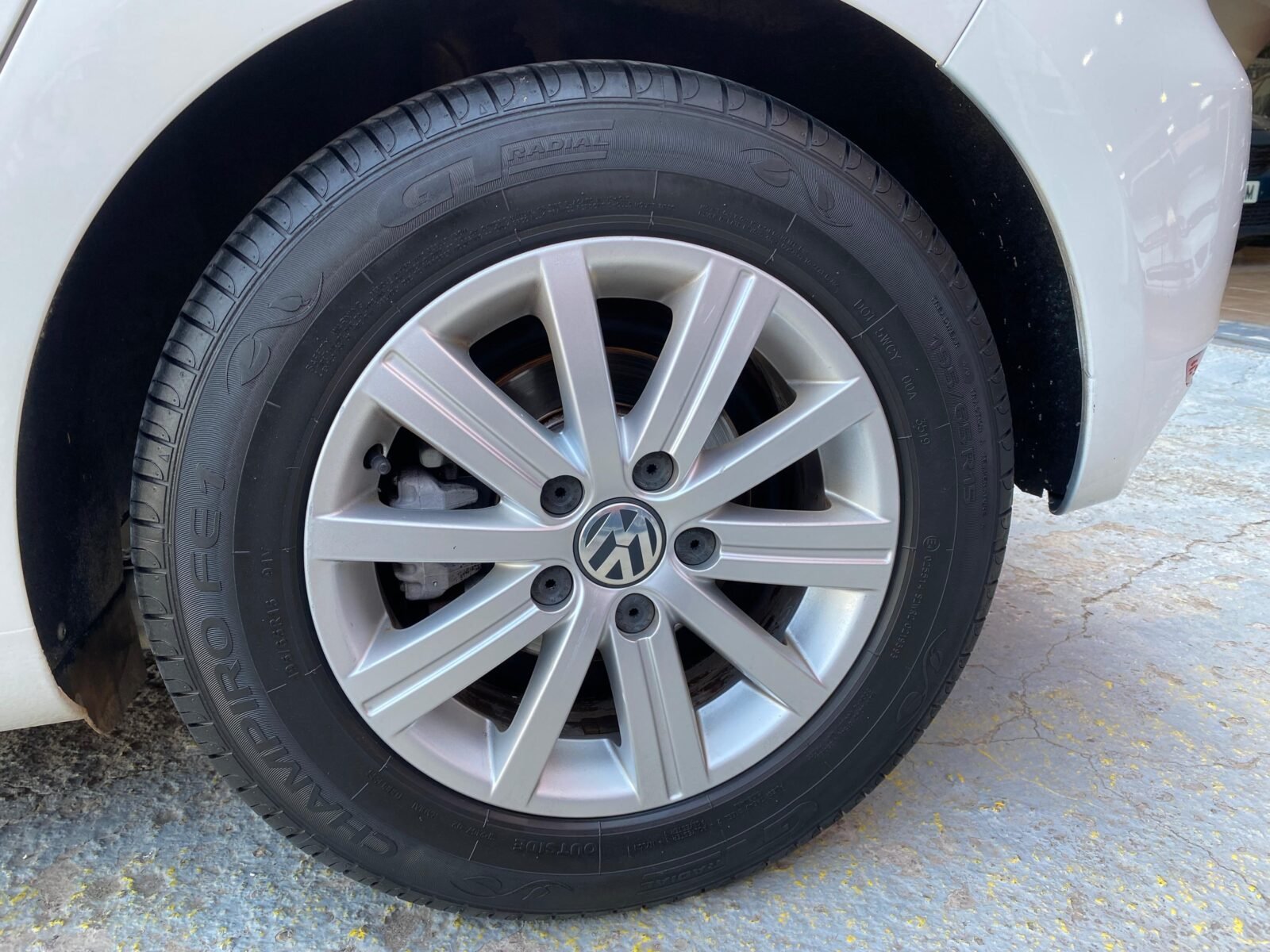 VOLKSWAGEN GOLF 1.6 TDI 90cv Advance Rabbit