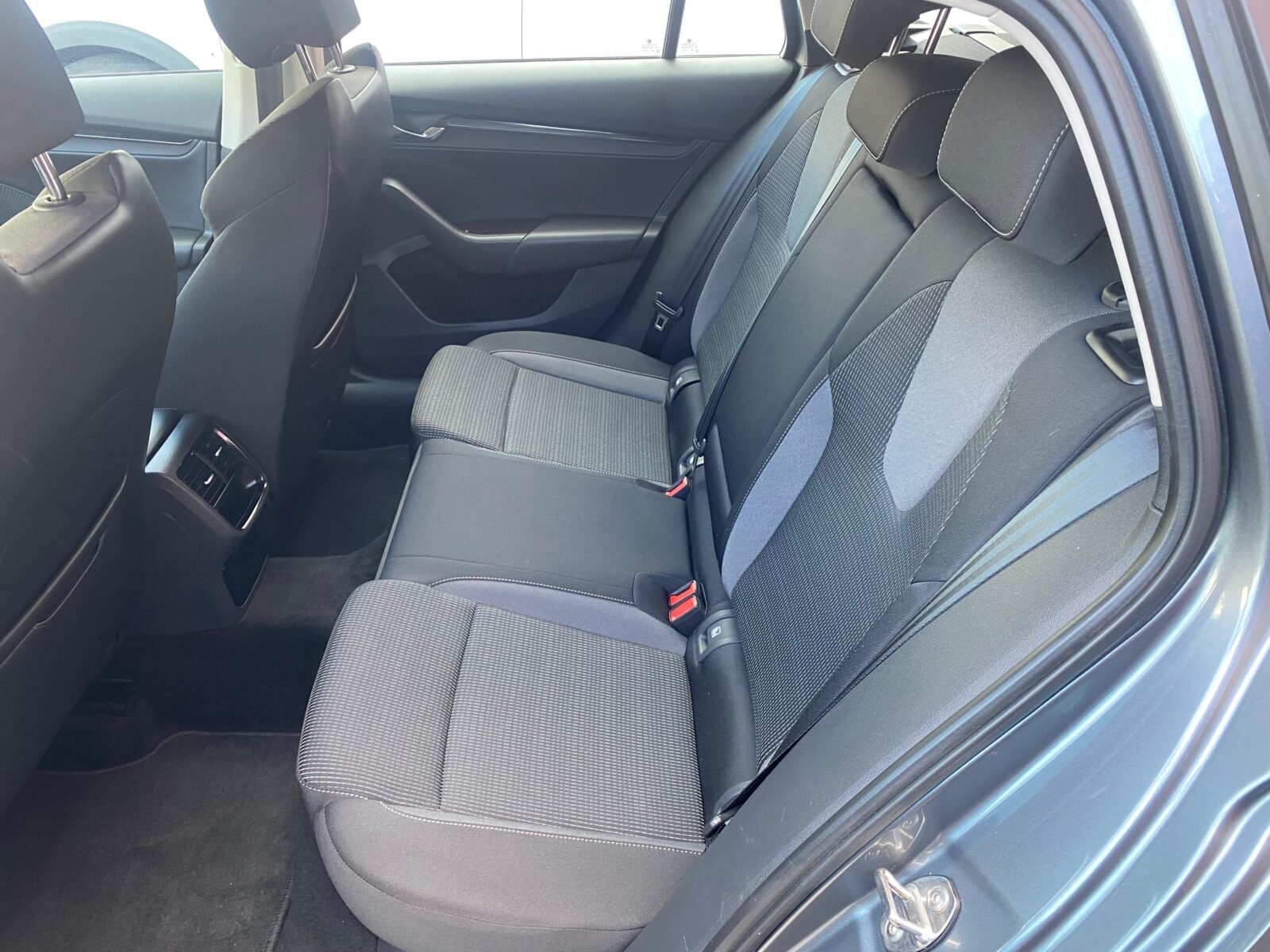 SKODA OCTAVIA Combi 2.0 TDI 110kW115CV Man Ambition