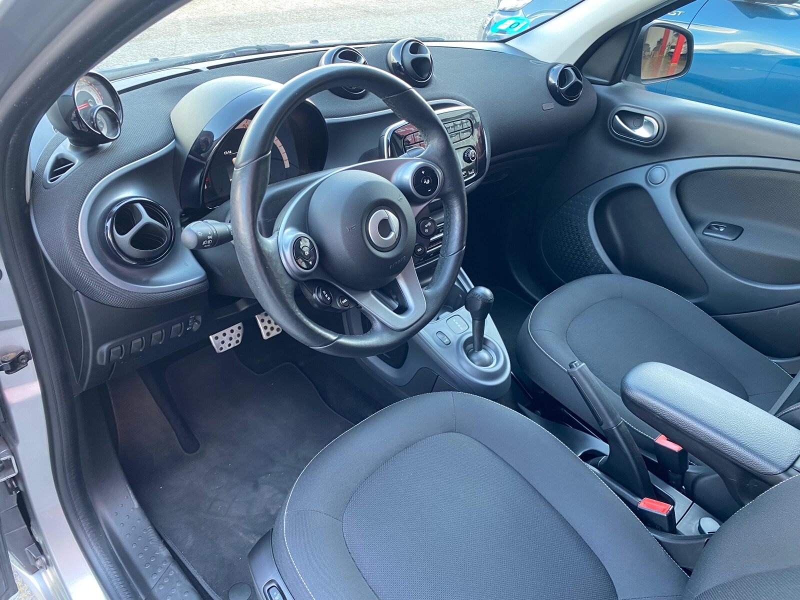 SMART FORFOUR 60kW81CV EQ