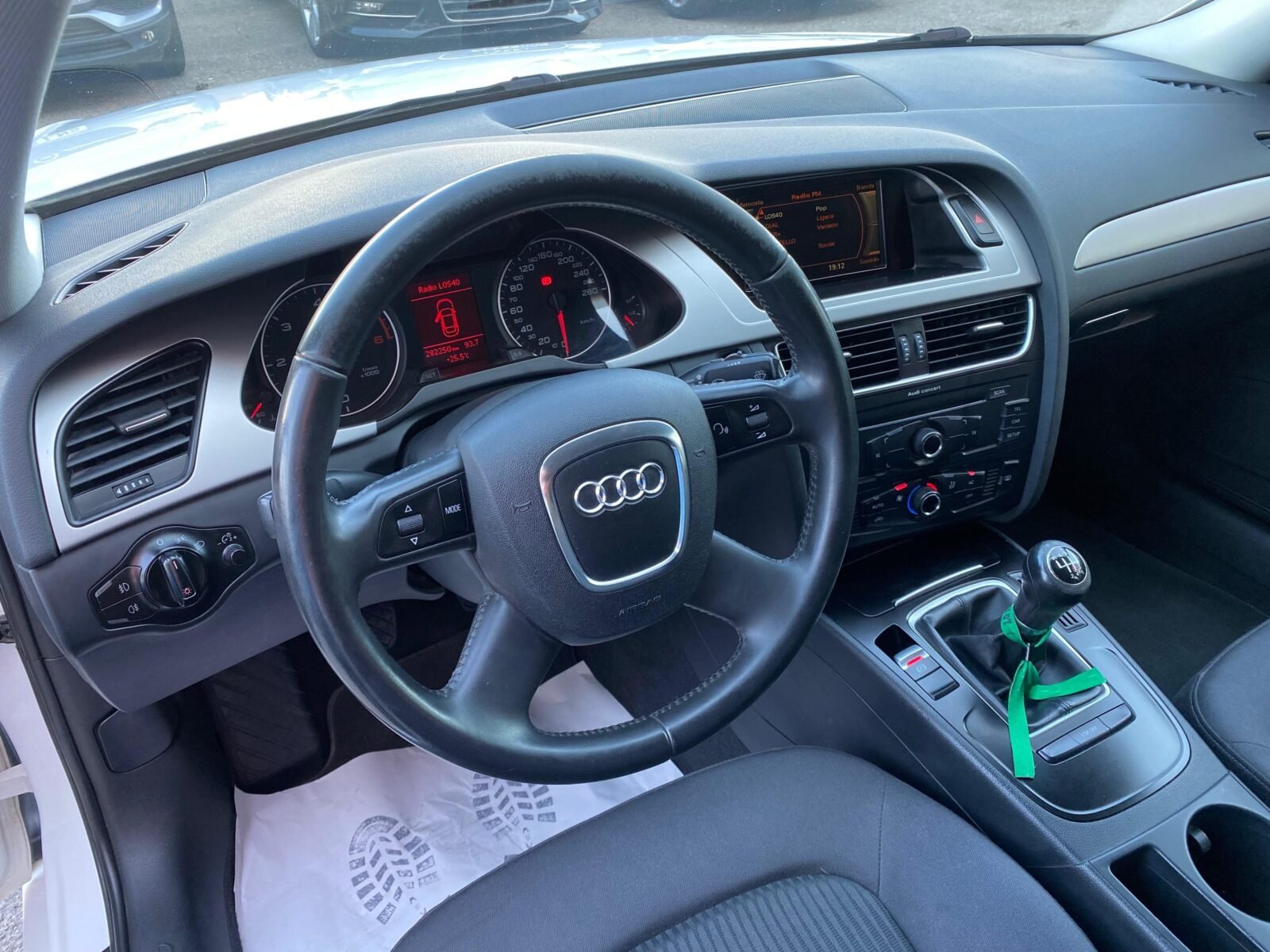 AUDI A4 2.0 TDI 143cv DPF