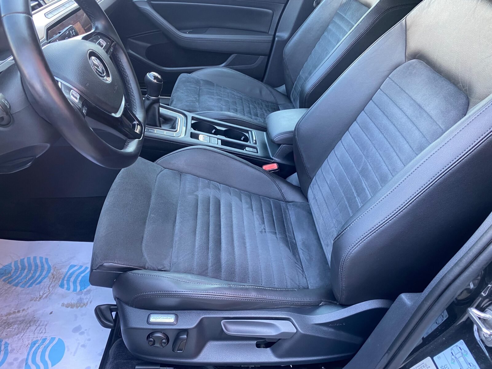 VOLKSWAGEN Passat RLine Exclusive 2.0 TDI 110kW 150CV