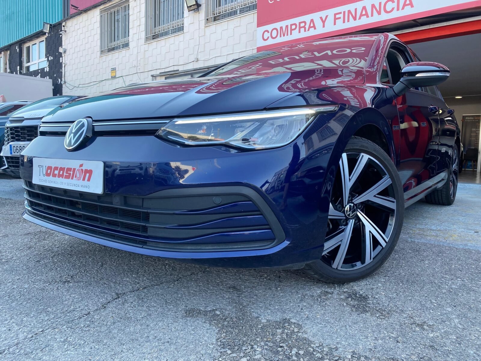 VOLKSWAGEN GOLF Life 2.0 TDI 85kW 115CV