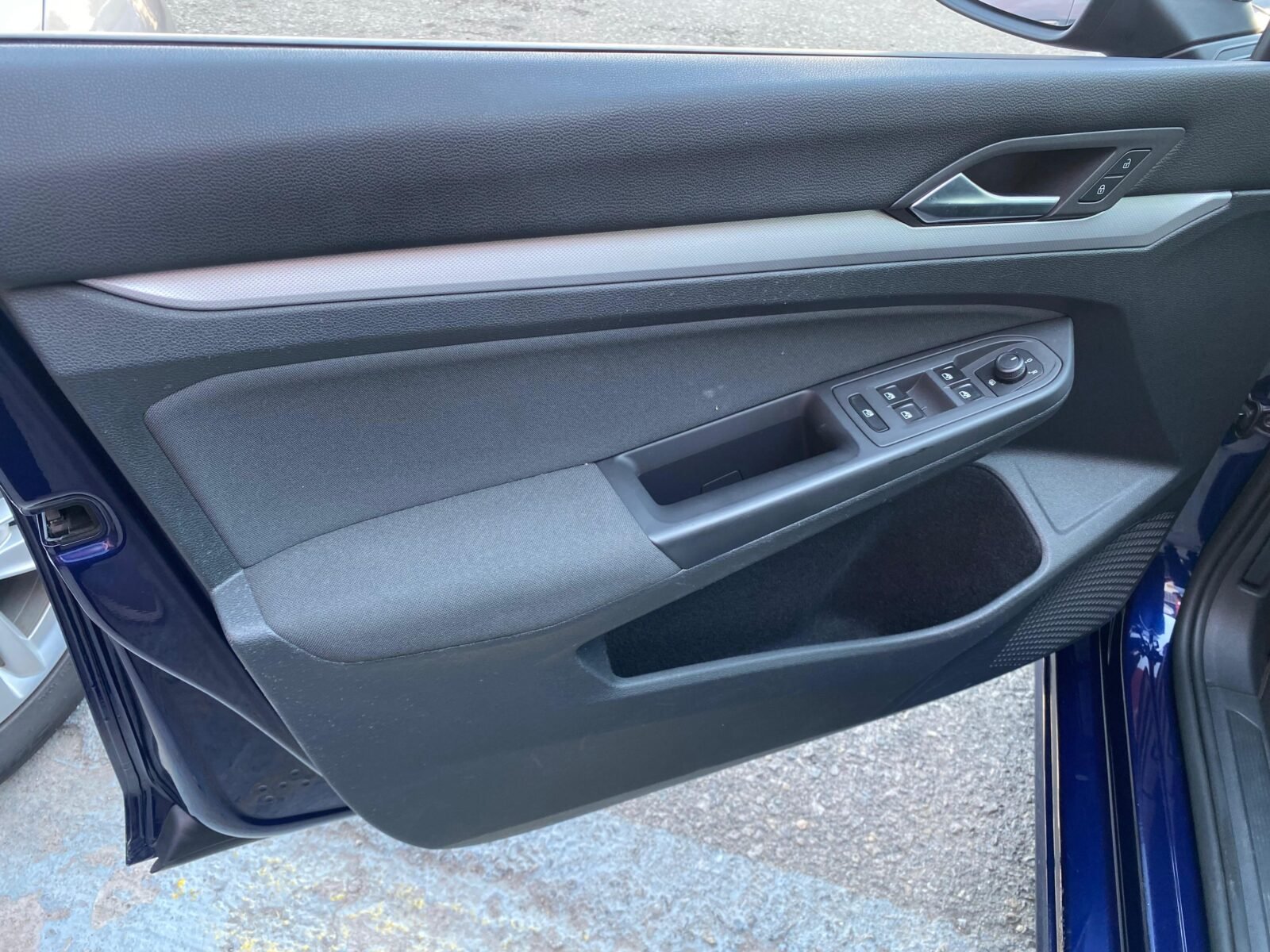 VOLKSWAGEN GOLF Life 2.0 TDI 85kW 115CV
