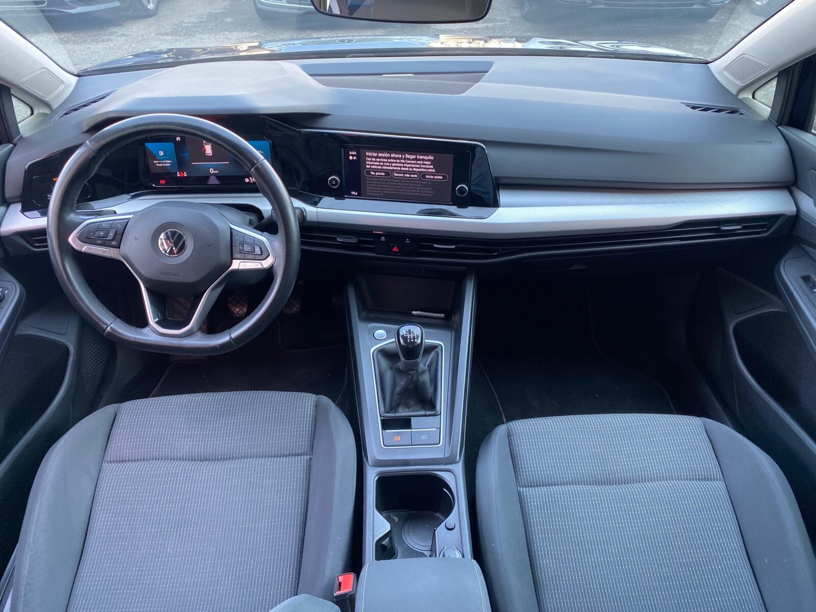 VOLKSWAGEN GOLF Life 2.0 TDI 85kW 115CV