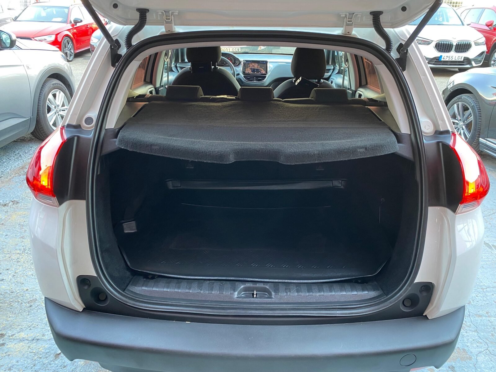 PEUGEOT 2008 Active 1.6 eHDi 92