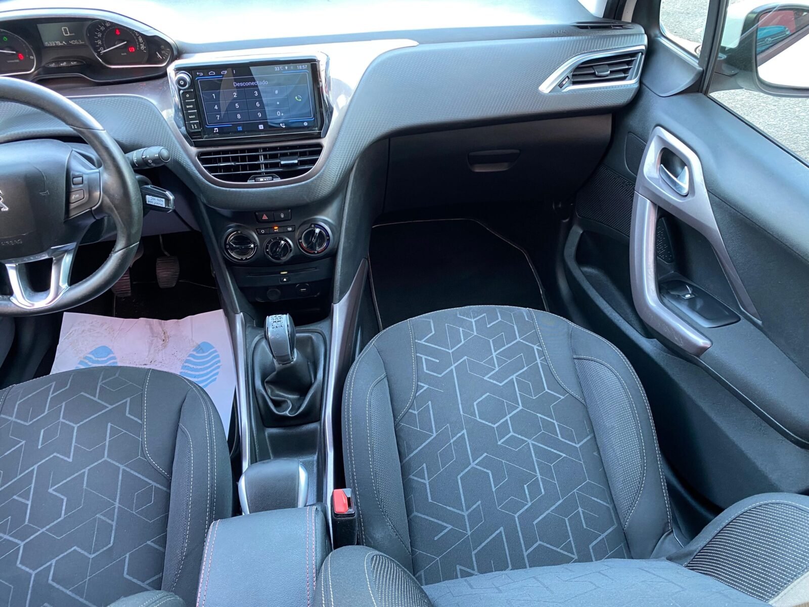 PEUGEOT 2008 Active 1.6 eHDi 92
