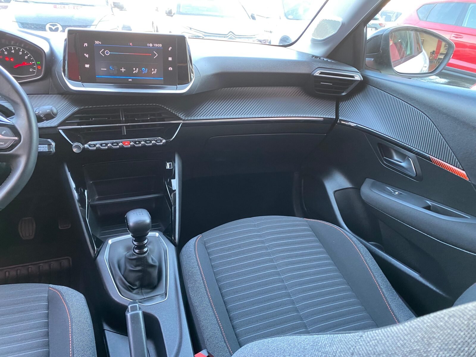 PEUGEOT 208 BlueHDi 73kW 100CV Active Pack
