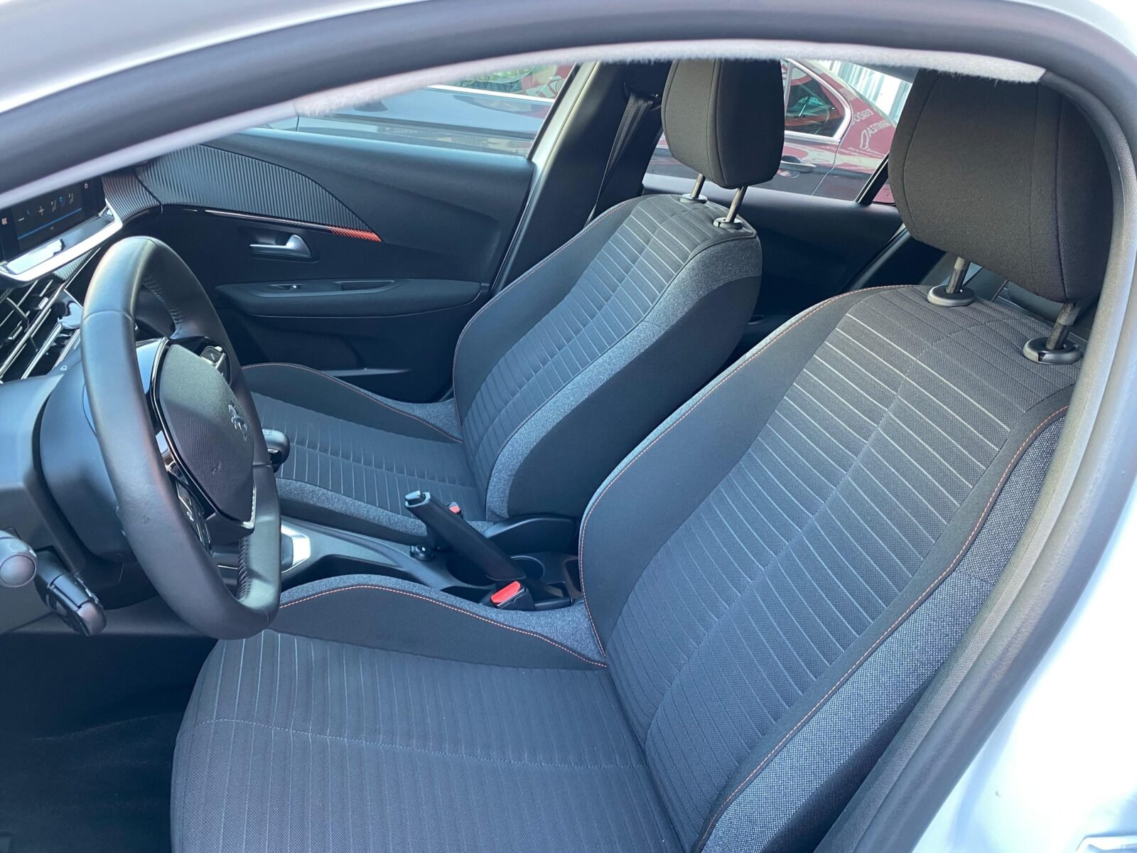 PEUGEOT 208 BlueHDi 73kW 100CV Active Pack