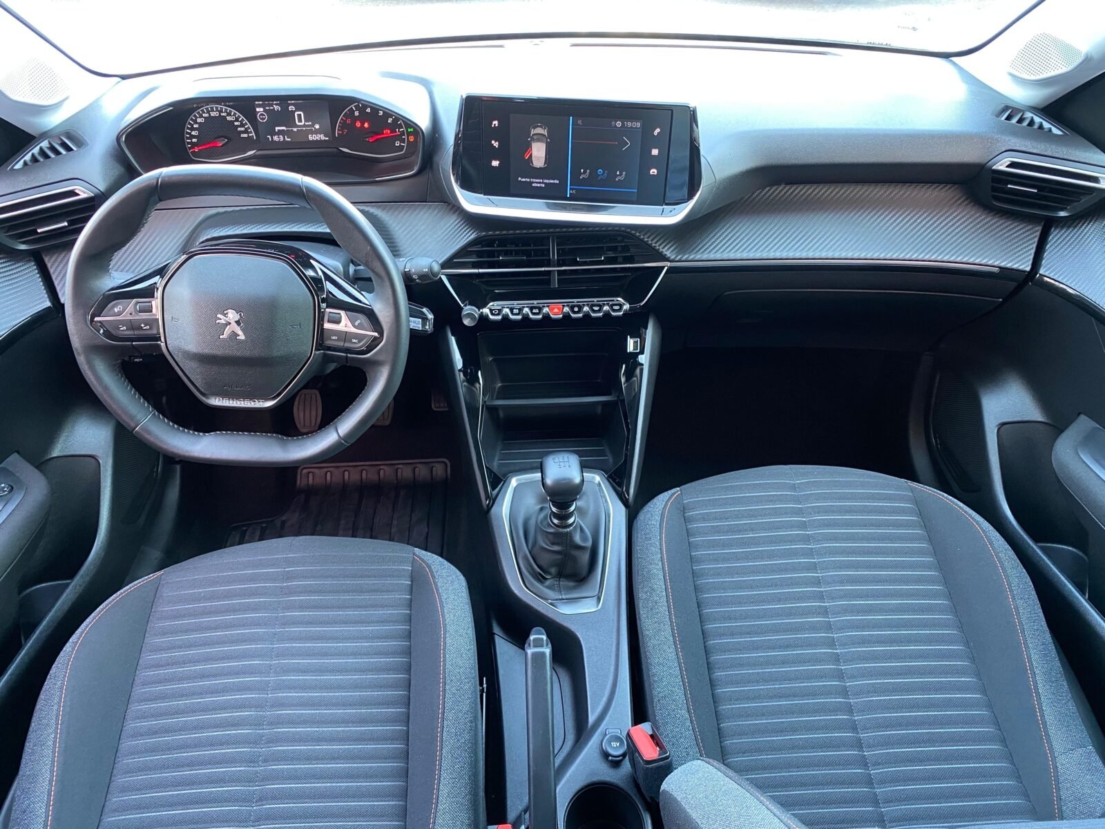 PEUGEOT 208 BlueHDi 73kW 100CV Active Pack