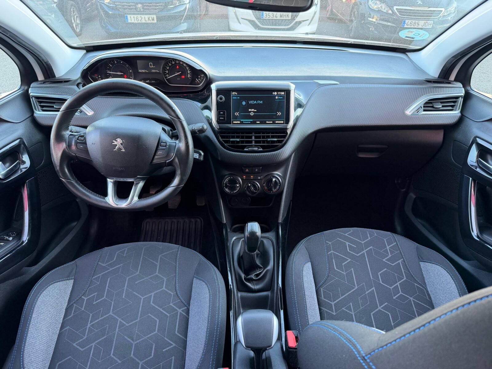 PEUGEOT 2008 1.2 PURETECH 82CV