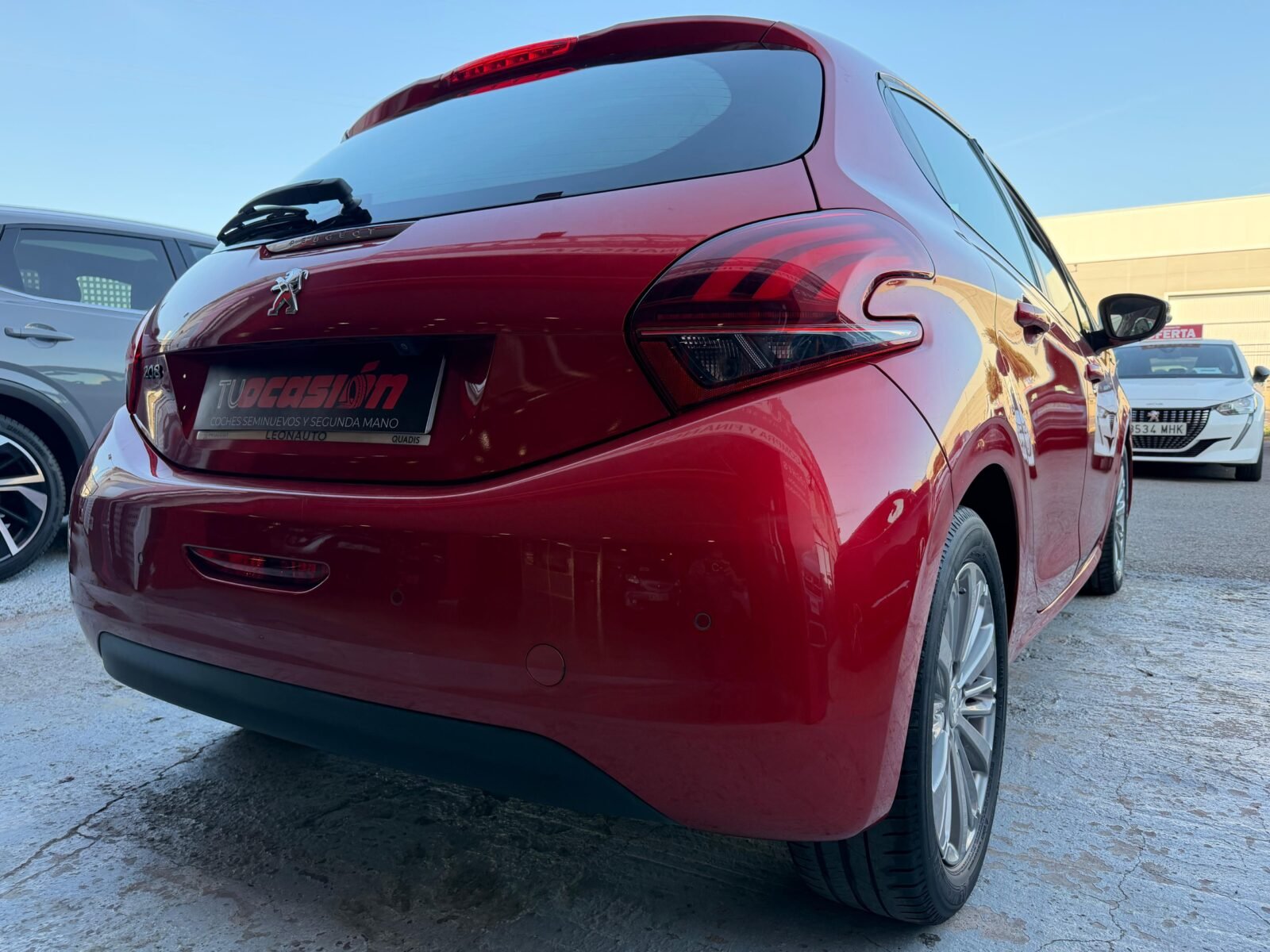 PEUGEOT 208 1.2 GASOLINA 83 CV