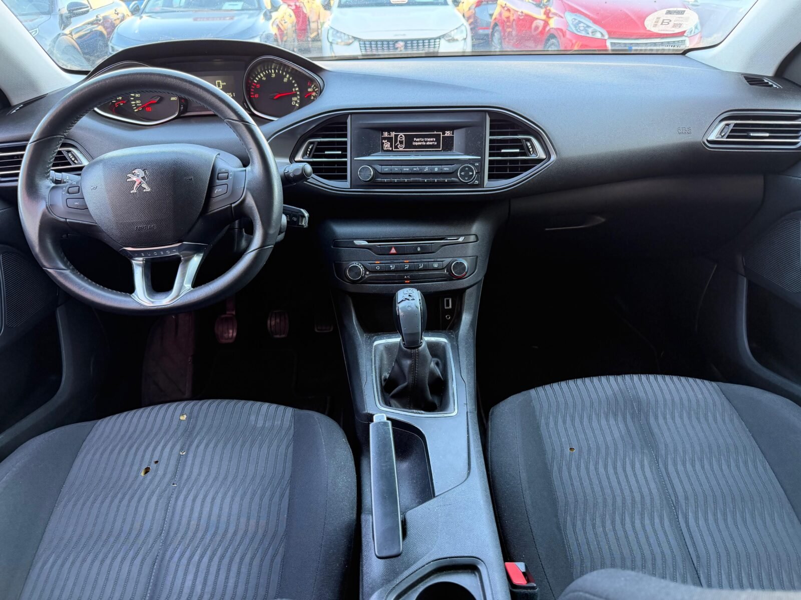 PEUGEOT 3008 STYLE VTI 120CV