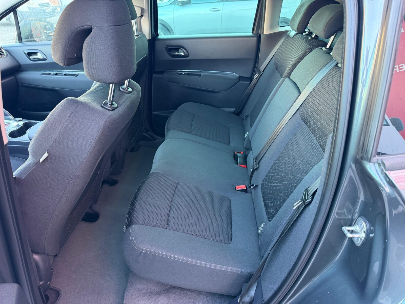 PEUGEOT 3008 STYLE VTI 120CV