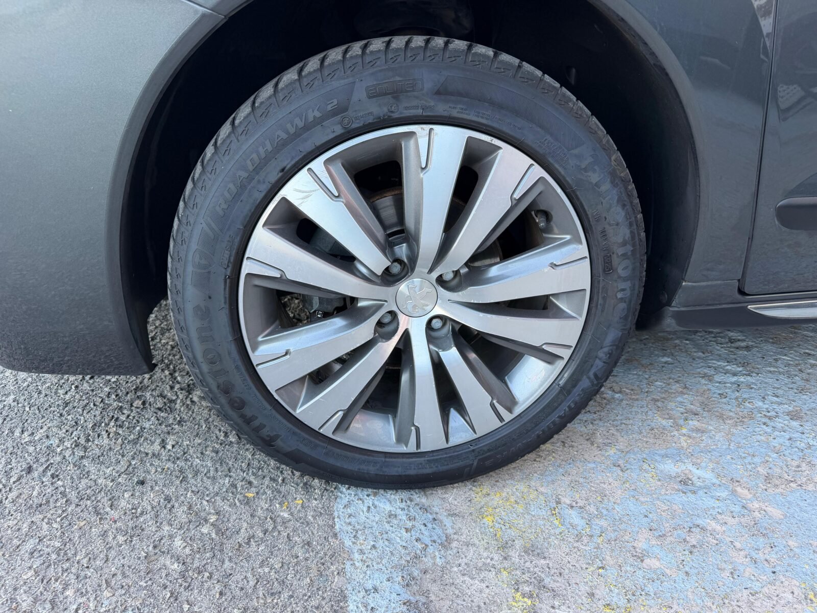 PEUGEOT 3008 STYLE VTI 120CV