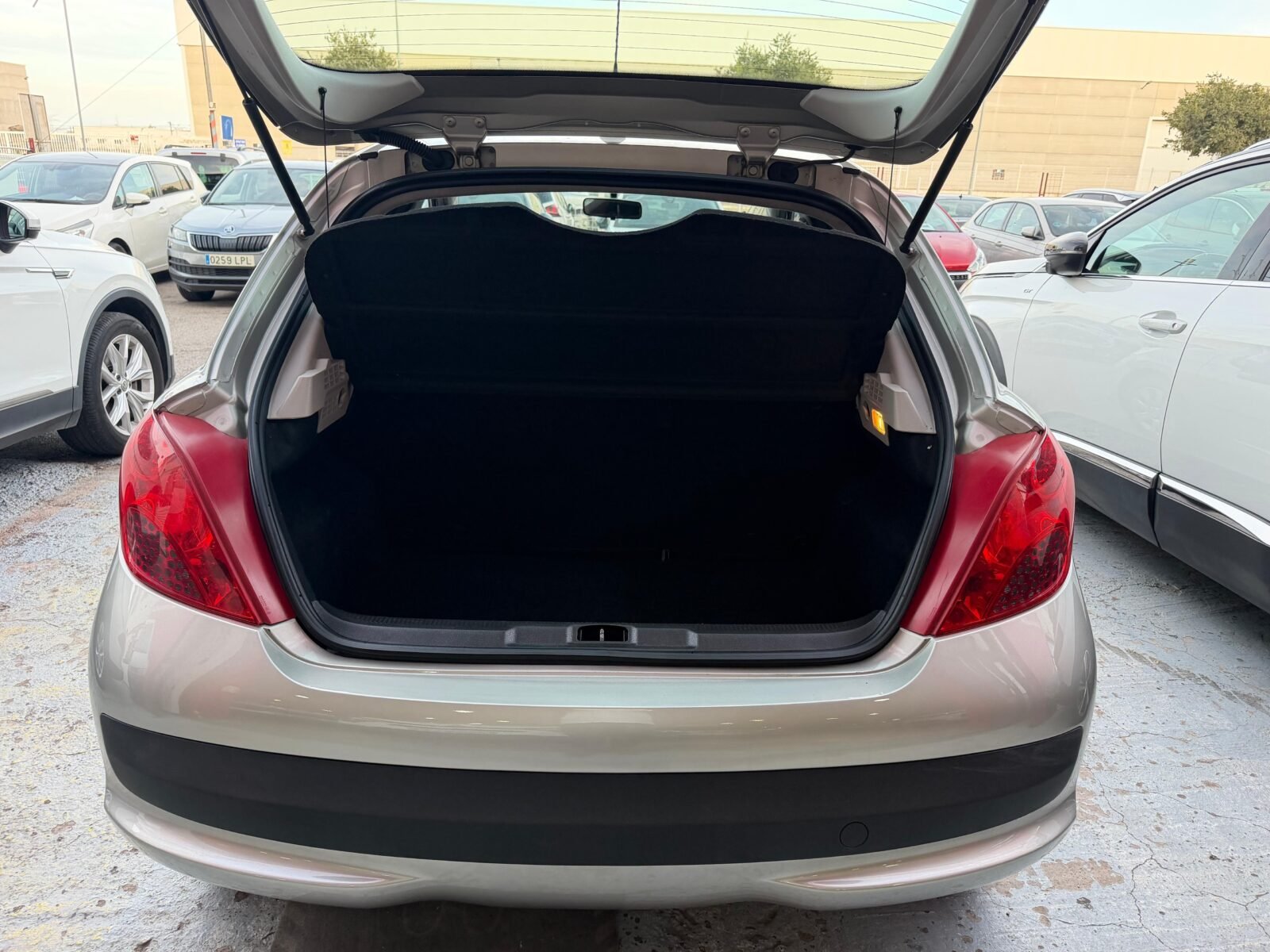 PEUGEOT 207 207 5P CONFORT